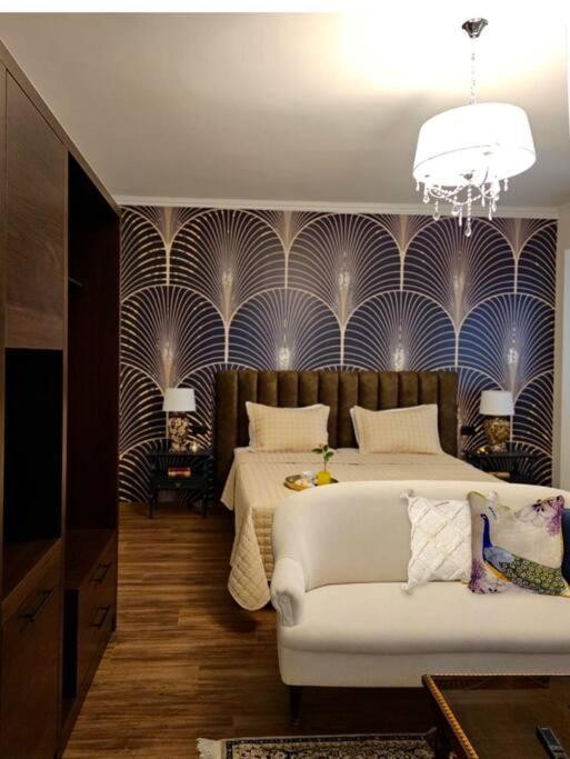 Novi'S Luxury Apartment 2 Gjirokastër Екстериор снимка